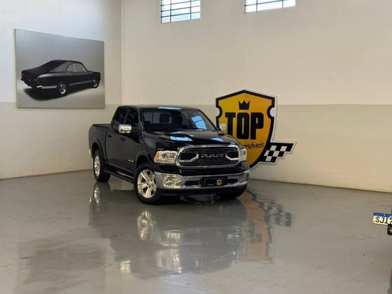 RAM CLASSIC 5.7 V8 GASOLINA LARAMIE CD 4X4 AUTOMÁTICO